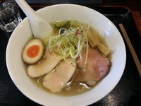 「朝びき鶏のこく塩ラーメン」@がふうあんの写真