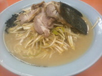 「ネギチャーシュー麺（中盛り）＋ネギ増し」@ラーメンショップ 高鍋本店の写真