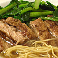 「豚ばらそば800円+シュウマイ480円」@海員閣の写真