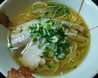 「丸鶏旨味そば （140221）」@麺屋33の写真