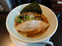 「天破濃厚ブラック」@麺将 天破の写真