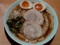 「半熟煮たまごラーメン(醤油) ￥750」@麺処 絢の写真