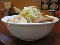 「ラーメンアブリ大+麺増し（特盛り）」@メガガンジャの写真