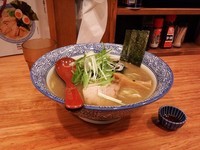 「芳醇あごだし醤油」@赤坂麺処 友の写真