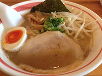 「豚骨魚しょうラーメン＋替え玉細麺バリカタ」@とんこつラーメン 光★MENJIの写真