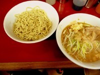 「ラーメン+つけ麺(ニンニク・アブラ)650円+150円」@ラーメン二郎 相模大野店の写真