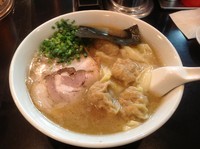 「雲呑麺　840円」@らーめん 茂木の写真