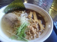 「とんちき麺　黒　750円」@麺心 ざいおん 東御本店の写真