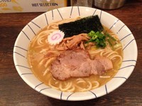 「中華そば (中盛無料)」@麺恋処 き楽の写真