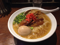 「【限定】俺の豚魚800円」@スタミナラーメン 馬しゃ屋の写真