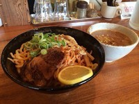 「海老辛味つけめん鰹」@麺 オチョズの写真