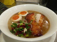 「ビアビアスペシャルラーメン（１０００円）」@Bia Biaの写真