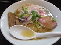 「限定　ぶり節白醤油そば（７５０円）＋チャーシュー増し」@麺処 晴の写真