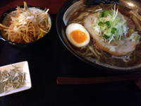 「にぼしそば大盛+辛ねぎ」@和風らーめん 凪の写真