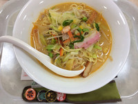 「ピリカラちゃんぽん」@長崎ちゃんぽん リンガーハット イズミヤ千里丘店の写真