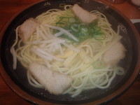 「中華そば(並)(600円)おにぎり(100円)」@モリスの写真