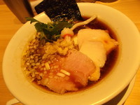 「鶏SOBA」@Ginza Noodles むぎとオリーブの写真