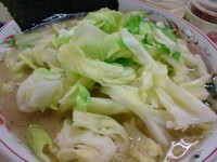 「キャベツラーメン中、固め、濃いめ」@こうやの写真