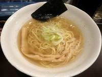 「塩らーめん ６５０円」@上州地鶏らーめん まるわの写真