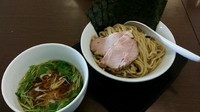 「煮干醤油つけ麺￥750+のり￥100」@自家製麺ばくばくの写真