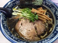 「黒醤油拉麺 ➕ 餃子」@あぢとみ食堂の写真