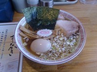 「特製中華そば(細麺130g)」@麺屋 くおんの写真