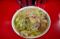 「ラーメン(ニンニク・アブラ)650円」@ラーメン二郎 茨城守谷店の写真