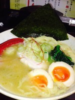 「鶏白湯塩らーめん¥750＋味付けたまご¥100＋白飯¥100」@麺屋 味翔の写真