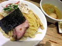 「鶏つけそば塩（鶏ｘホタテ）大盛り￥880＋ビール￥500」@NOODLE STOCK 鶴おかの写真