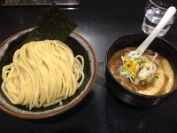 「濃厚つけ麺 中盛 780円」@麺処 晴の写真