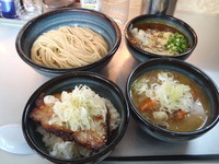 「カレーつけ麺(甘口)(並盛)(800円)+α」@豚骨一燈の写真
