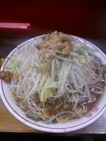 「少ラーメン、野菜、アブラ」@ザ・ラーメンスモールアックスの写真