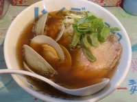 「魚貝煮干し中華そば￥700＋空（カラ）ワンタン￥50」@ハイデン.コッコFACTORYサマンサ・タマサの写真