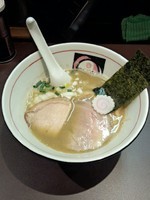 「【限定】追いこく煮干しそば＋ペペロン和え玉」@おおぜき中華そば店の写真