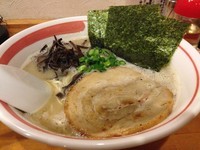 「豚骨ラーメン細麺ハリガネ」@とんこつラーメン 光★MENJIの写真