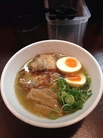 「塩味玉」@麺屋 こころ 大岡山本店の写真