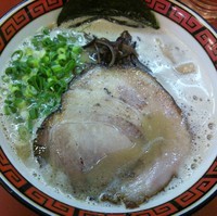 「マイルド豚骨　７５０円」@中華そば 華丸の写真