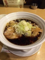 「黒醤油ラーメン」@らぁめん次元の写真