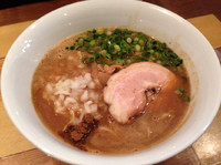 「ラーメン」@らーめん 佳の写真