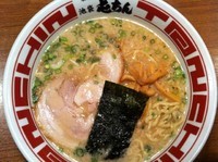 「ラーメン並 650円」@屯ちん 池袋本店の写真