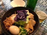 「全部入り 海老油そば 1000円＋ビール500円」@らーめん 五ノ神製作所の写真