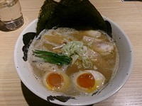「特製中華そば」@麺屋 みちしるべ 二子玉川本店の写真