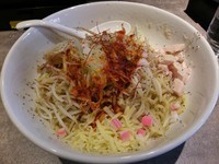 「【限定麺】塩まぜそば：ラー油入り　（大盛り：サービス）」@麺処 湊生の写真