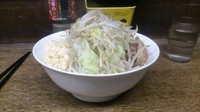「蓮エビ小ラーメン（900円）+麺少な目+ニンニクヤサイ」@蓮爾 さんこま店の写真