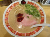 「豚王(700円)」@凪 Noodle BAR 歌舞伎町店の写真