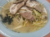「ネギチャーシュー麺（中盛り、ネギ増し）」@ラーメンショップ 高鍋本店の写真