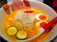 「特製ベジソバ」@ソラノイロ ARTISAN NOODLESの写真