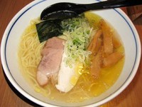 「純鶏らーめん塩　550円」@麺処直久 新橋店の写真