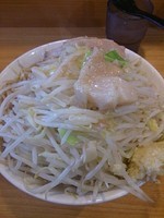 「小ラーメン(ヤサイ・ニンニク・アブラ)」@ラーメン二郎 八王子野猿街道店2の写真
