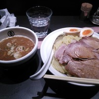「相傳つけ麺 白」@麺屋武蔵 武骨相傳の写真